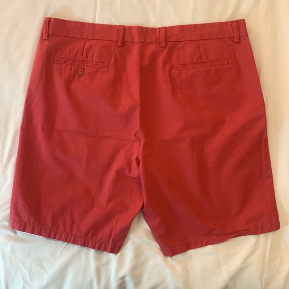 Gently Used Old Navy red flat front shorts Men’s waist size 40 - Picture 3 of 6